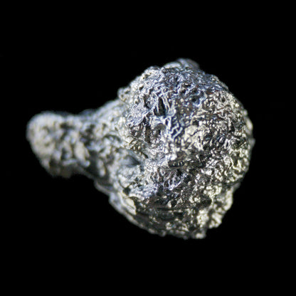 Pepita de zinc ID 54 Espécimen mineral raro